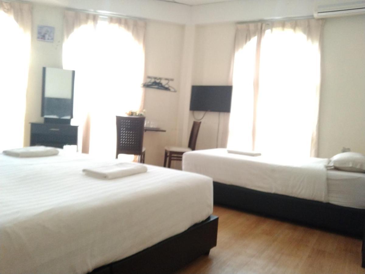 Jam Hotel Kota Warisan Sepang @ Erl Salak Tinggi, Klia 1-2 & F1 ภายนอก รูปภาพ
