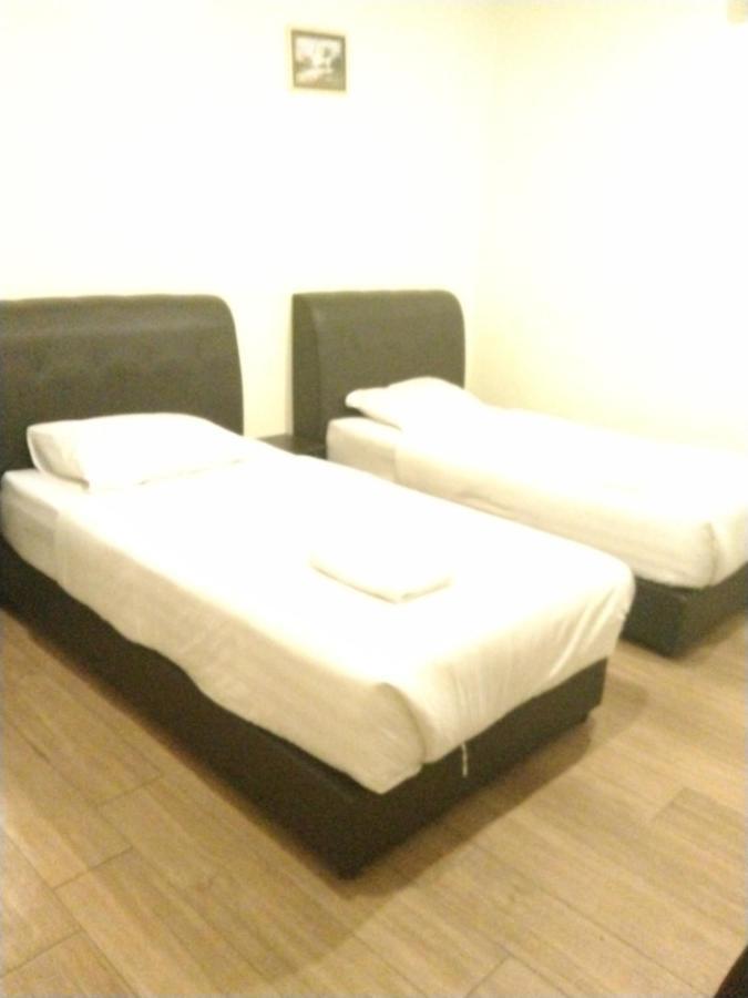 Jam Hotel Kota Warisan Sepang @ Erl Salak Tinggi, Klia 1-2 & F1 ภายนอก รูปภาพ