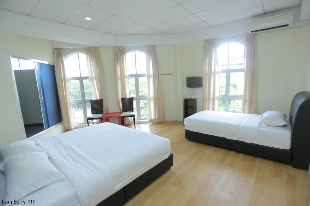 Jam Hotel Kota Warisan Sepang @ Erl Salak Tinggi, Klia 1-2 & F1 ภายนอก รูปภาพ