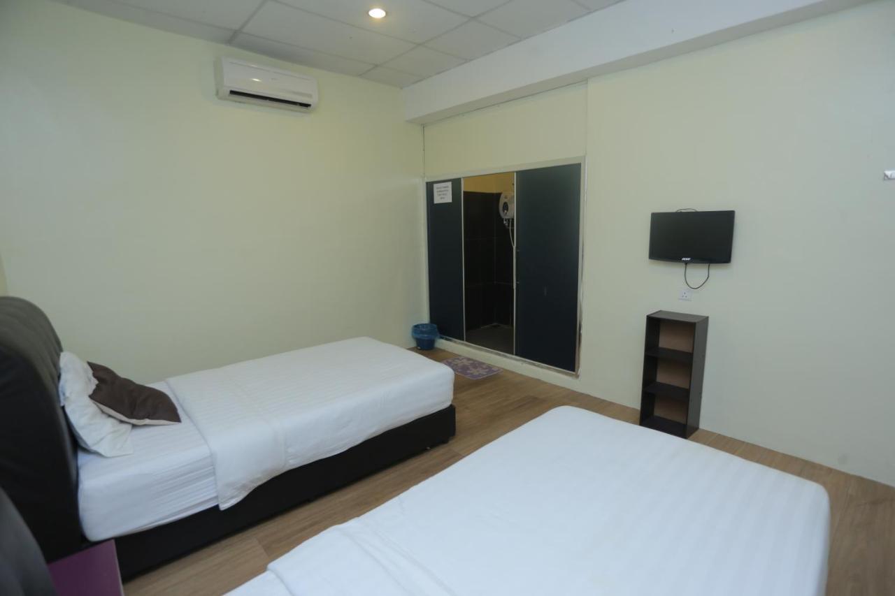 Jam Hotel Kota Warisan Sepang @ Erl Salak Tinggi, Klia 1-2 & F1 ภายนอก รูปภาพ